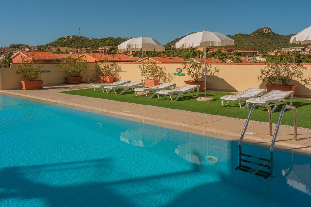 Le Fontane a Villasimius - Appartamenti con Piscina e Comfort
