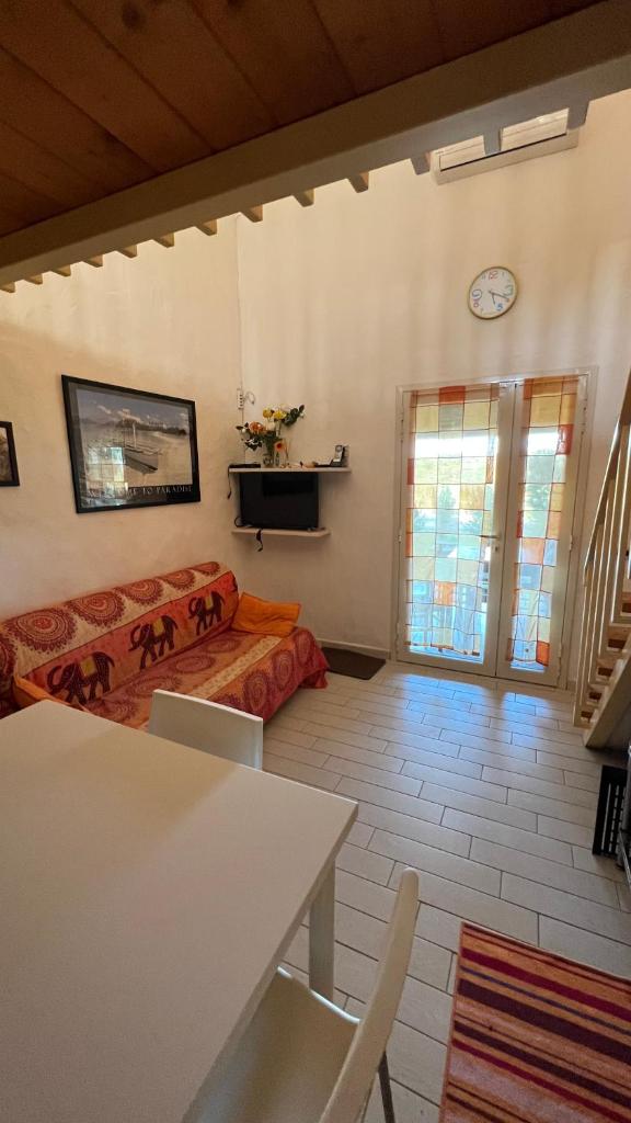 Casa Asfodelo Bianco a San Teodoro - Relax in giardino