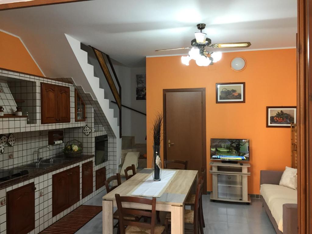 Casa Simona a Villasimius - Lussuosa villa con piscina