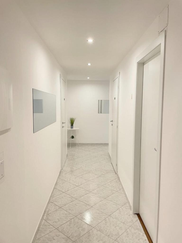 Doan rooms ad Alghero: Camere Colorate Centrali