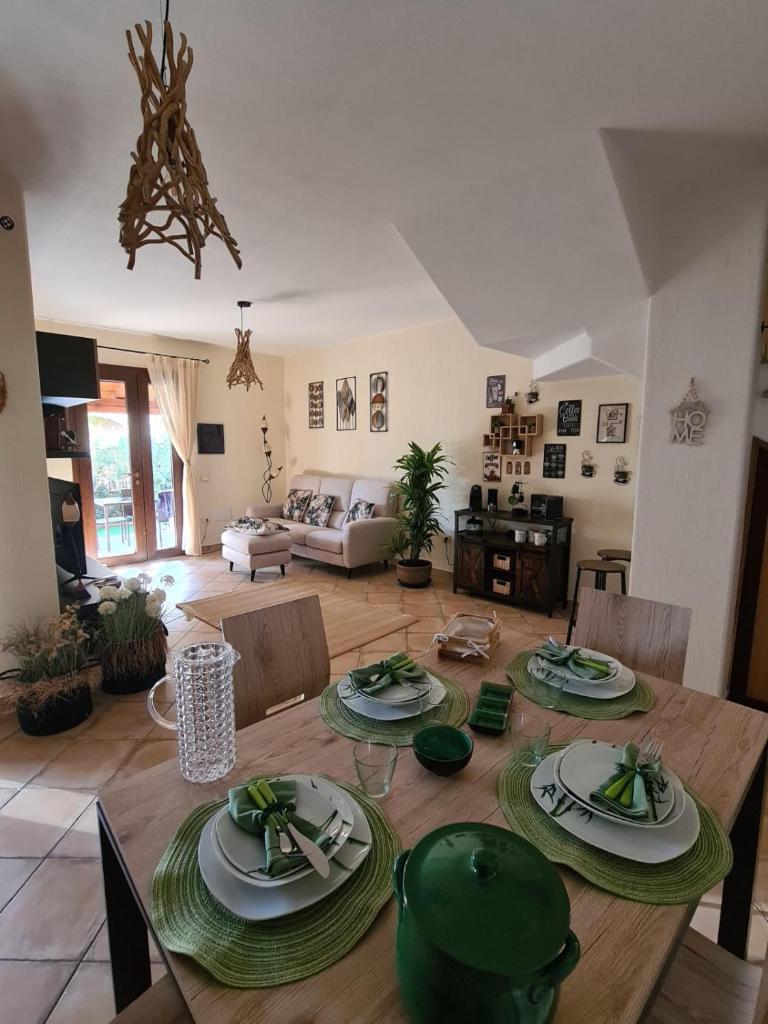 Sweet House a Villasimius - Accogliente villa con giardino