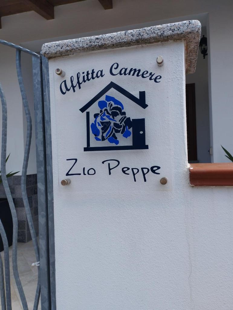 Zio Peppe a San Teodoro - Camere familiari in centro
