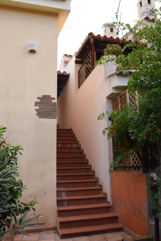 Villa Aurora Uno a Villasimius - Lussuosa villa con piscina