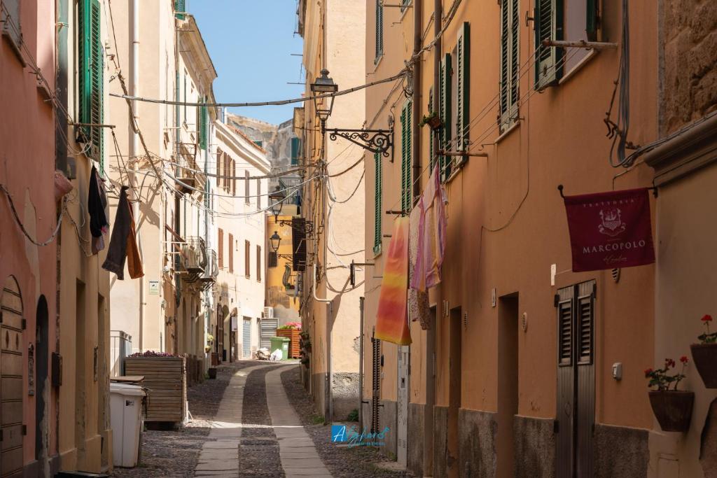 City Center white ad Alghero - Accogliente appartamento