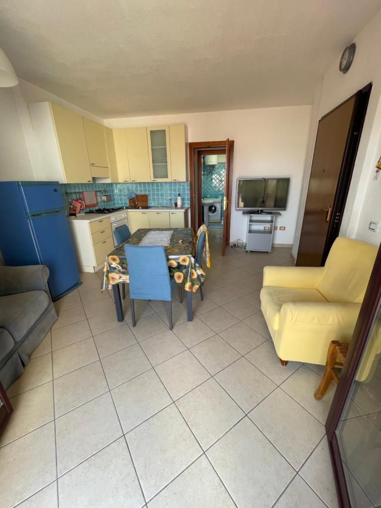 Appartamento a Budoni - Spazioso Alloggio Centrale