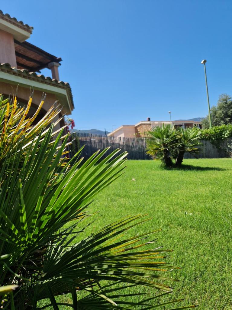 Villa Isabel 2 a Villasimius - Elegante villa vista montagne