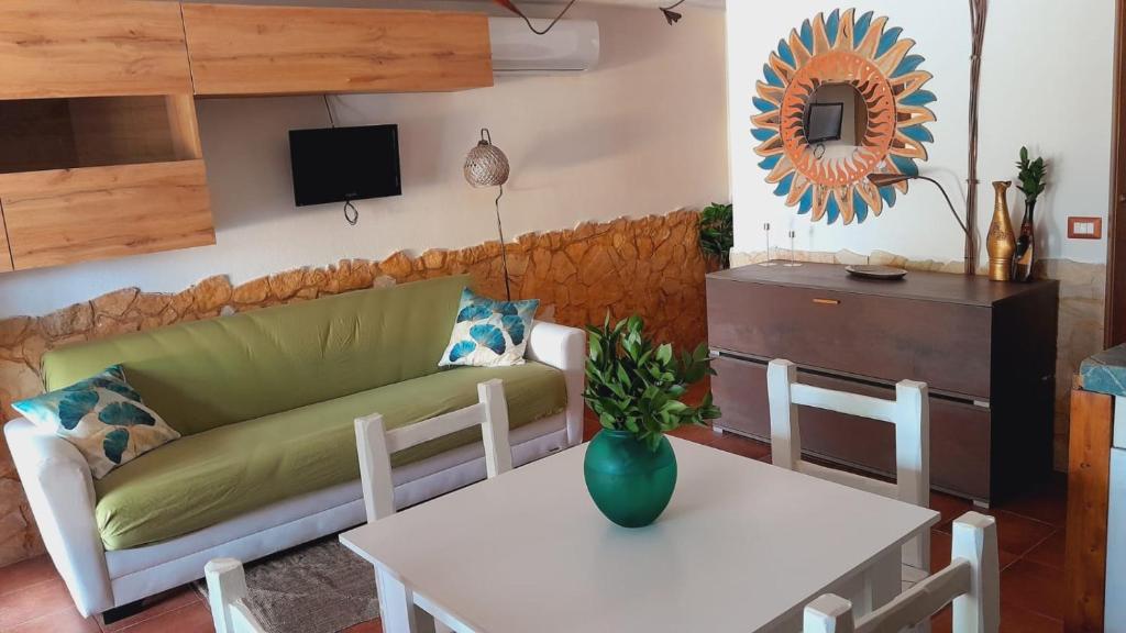Villa Relax ad Alghero - Lussuosa Villa con Piscina