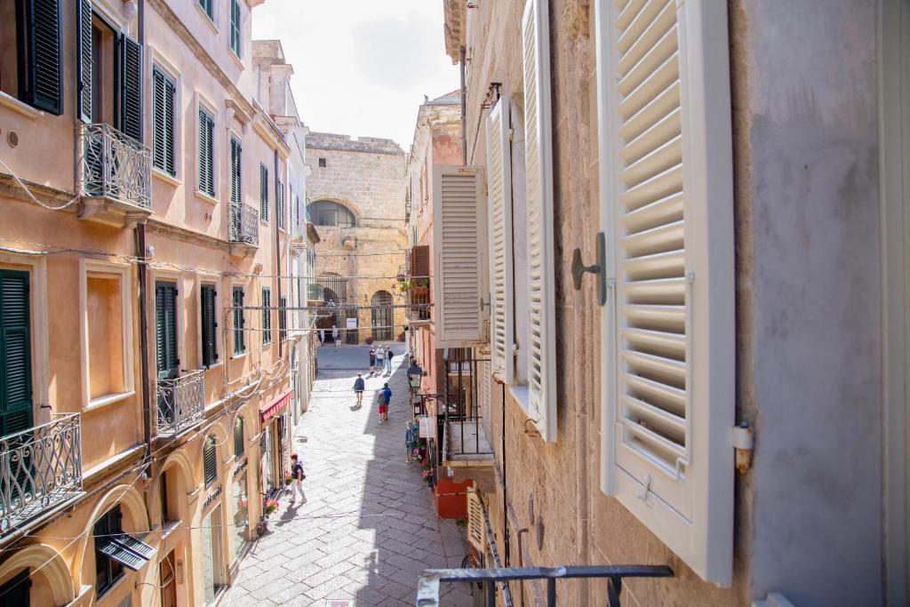 Honoré de Balzac ad Alghero - Camere Confortevoli Centro