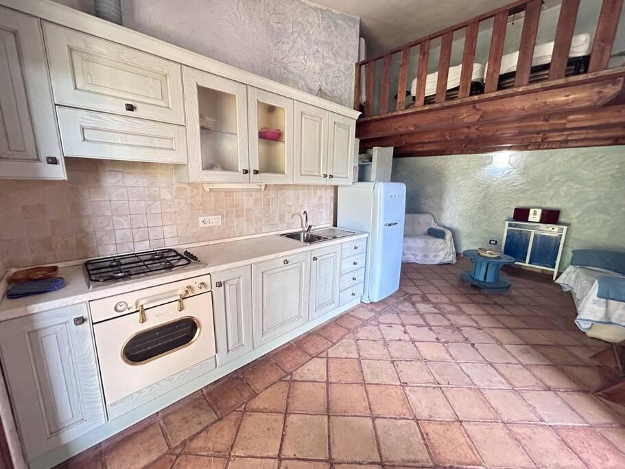 Miriacheddu 3 a San Teodoro - Spazioso appartamento vista