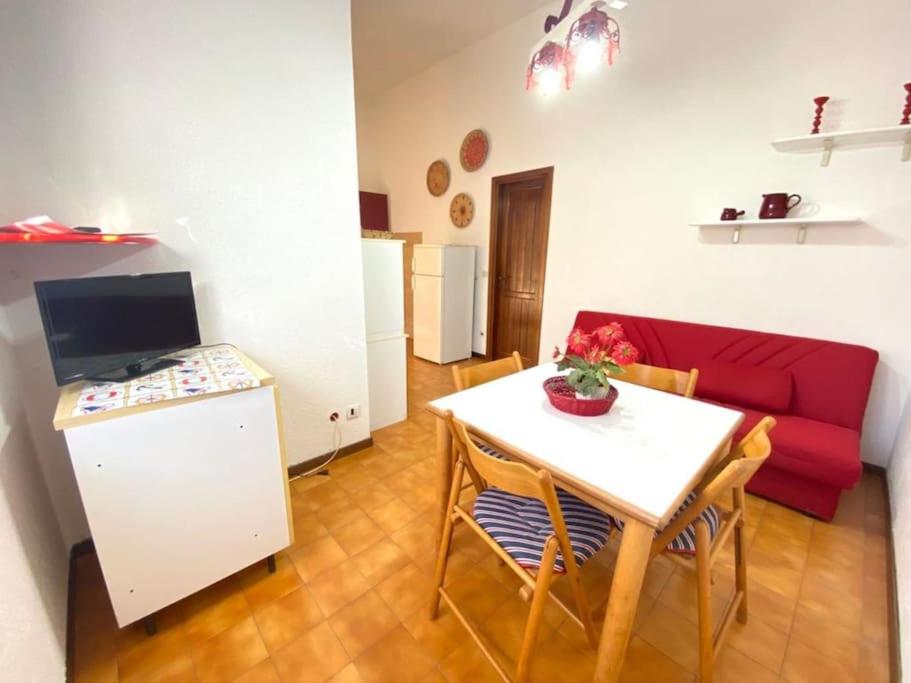 Residenza Cinta 6 a San Teodoro - Spazioso appartamento