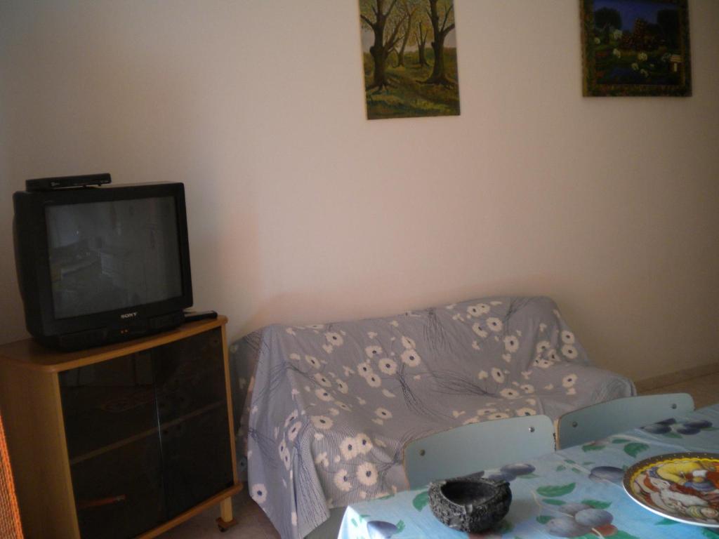 Villa Nespole ad Alghero - Lussuoso Appartamento con Giardino