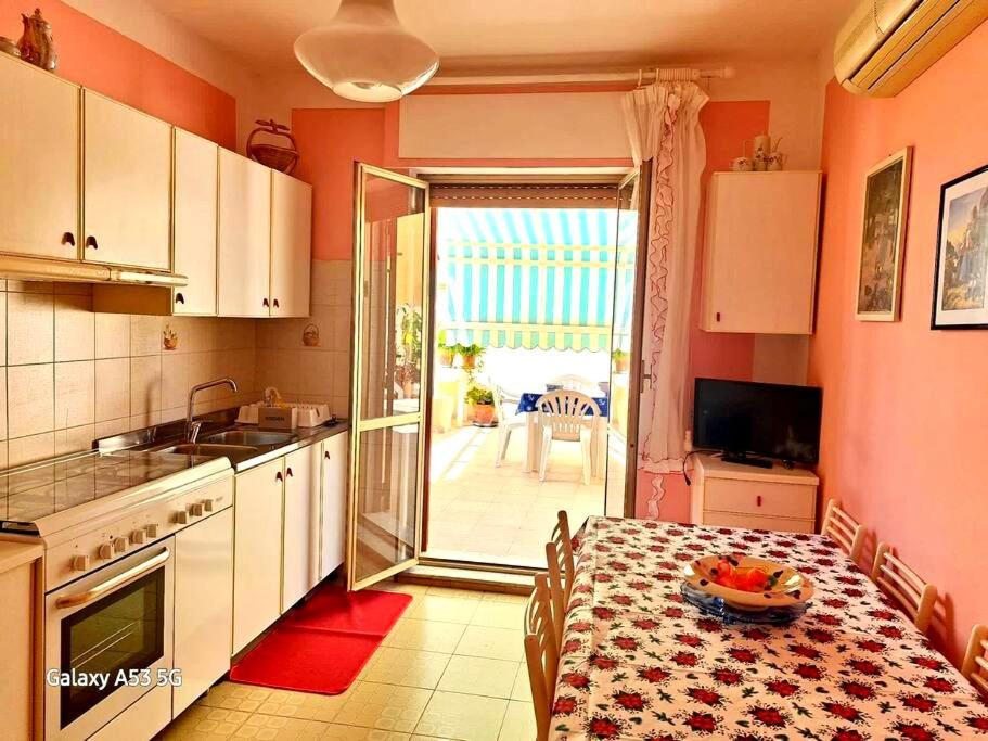 Casa di Tina ad Alghero - Spazioso Appartamento con Terrazza