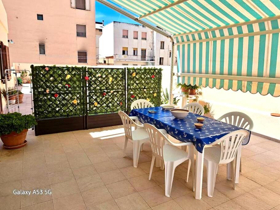 Casa di Tina ad Alghero - Spazioso Appartamento con Terrazza