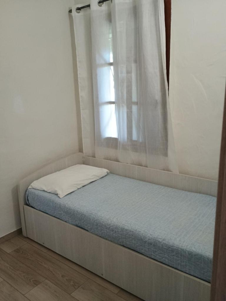 Villetta Bouganville a San Teodoro - Oasi con giardino