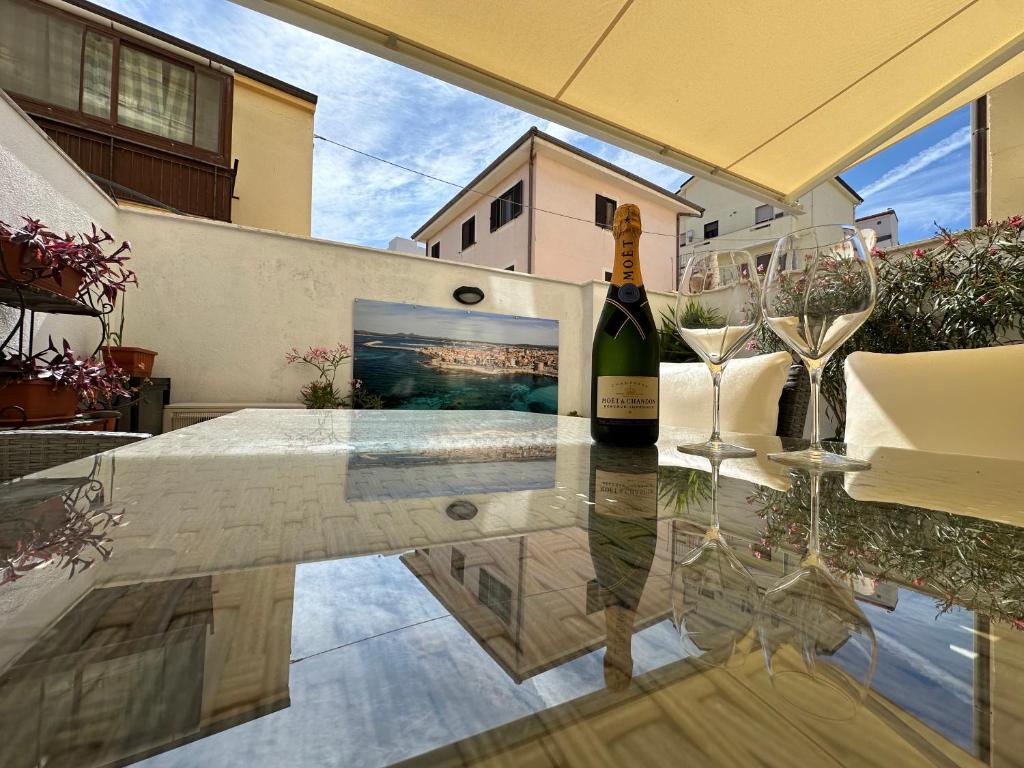 Tabarca 18 ad Alghero - Lussuoso Appartamento Fronte Mare