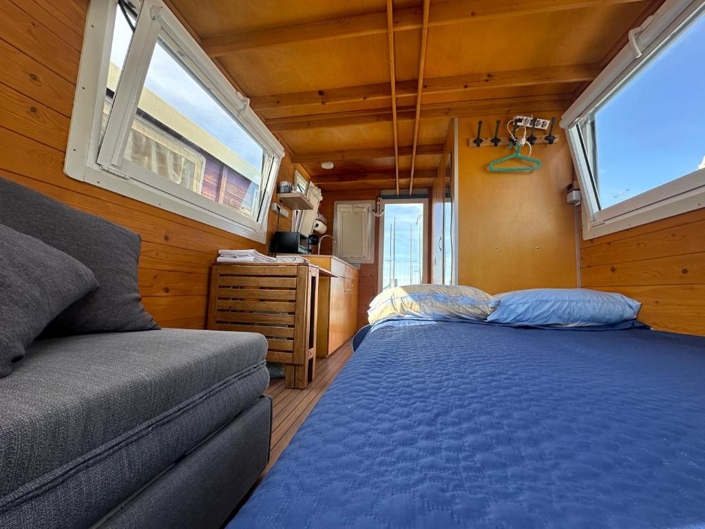 Blue Oasis Houseboat ad Alghero - Magica Casa sul Mare