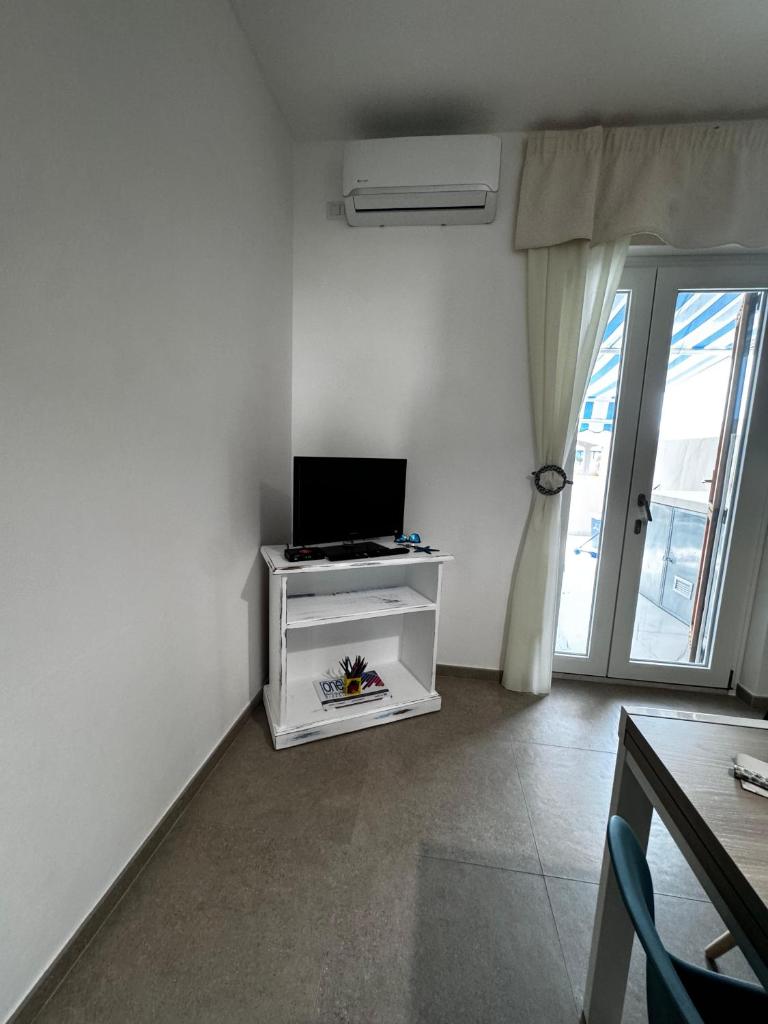 PM 84B ad Alghero - Spazioso Appartamento con Terrazza