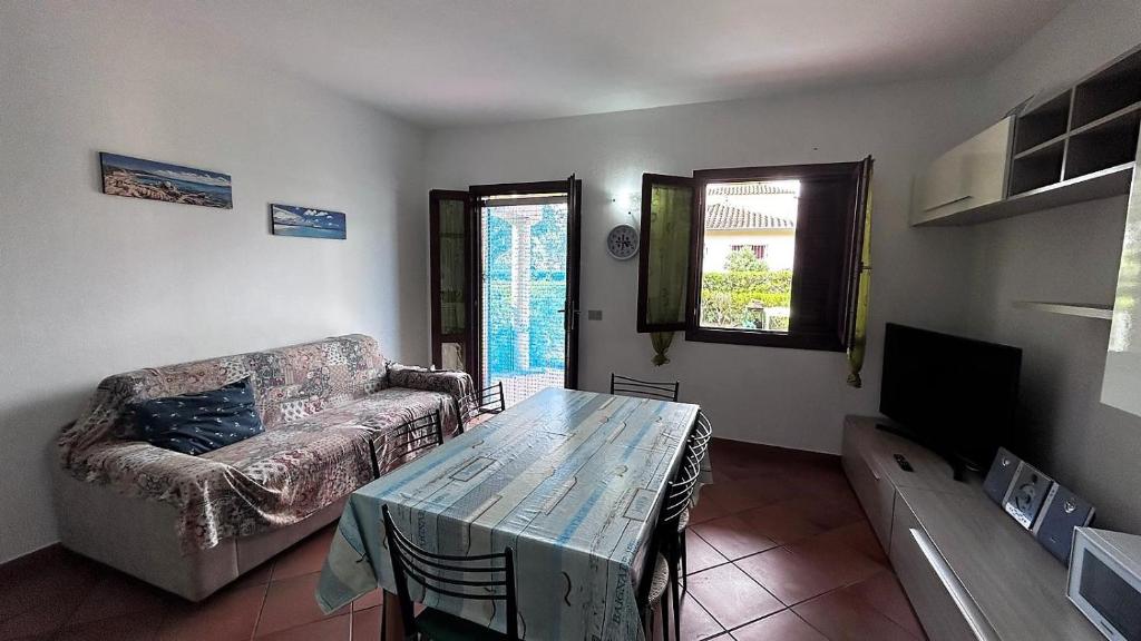 Villino Fenicotteri a San Teodoro - Casa vicino La Cinta