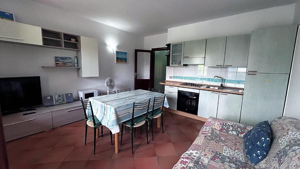 Villino Fenicotteri a San Teodoro - Casa vicino La Cinta