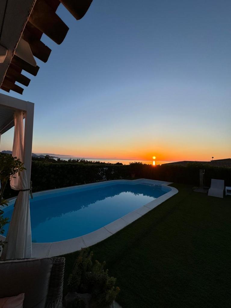 Villa Adel a San Teodoro - Lussuosa villa con piscina