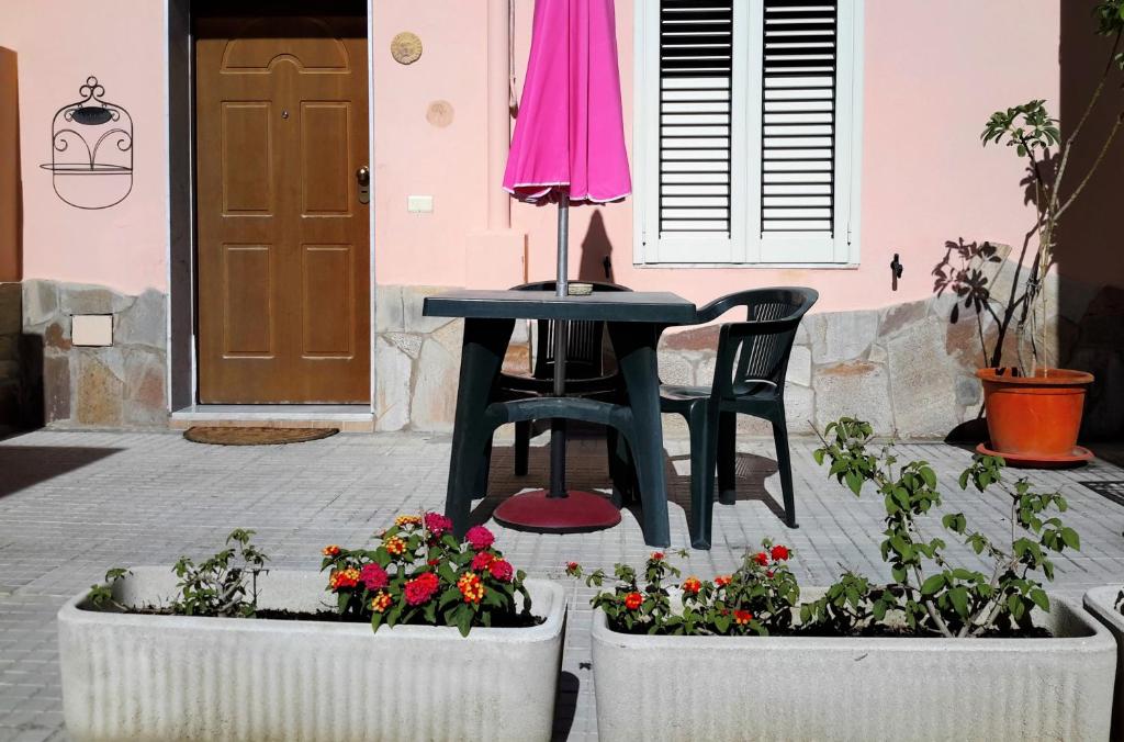 Butterfly Accommodation ad Alghero - Colorato B&B sul mare