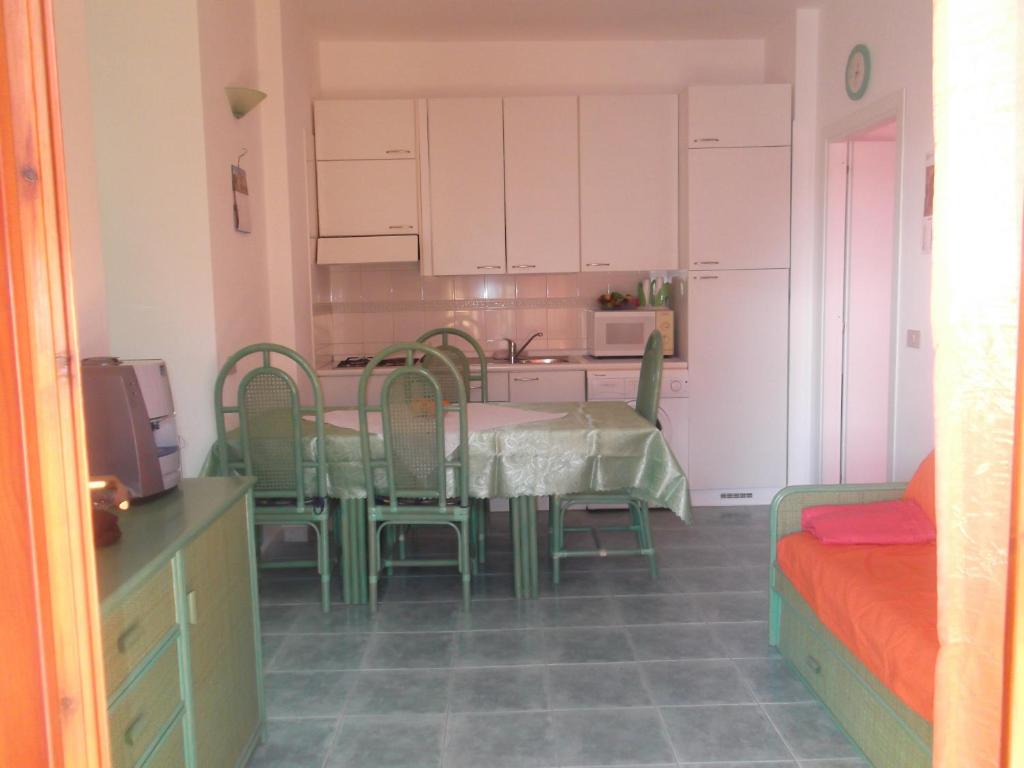 Casa Satta a Villasimius - Incantevole Appartamento con Terrazza