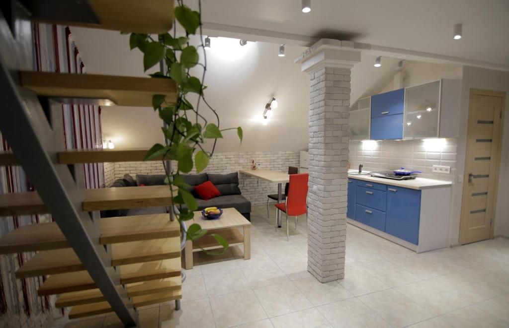 Апартаменти Маяк - Apartamento - Dividir Nivel
