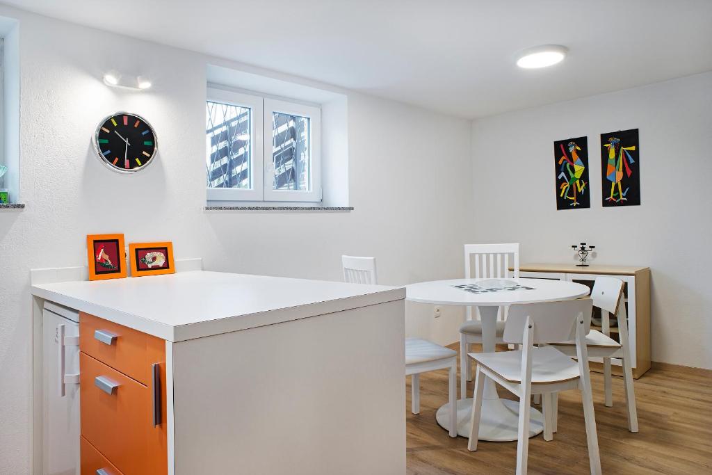 Apartments Your Colourful Ljubljana Home - Appartement