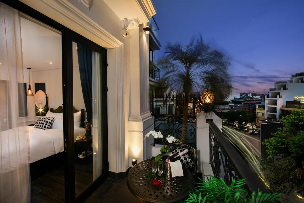 JM Marvel Hotel & Spa 