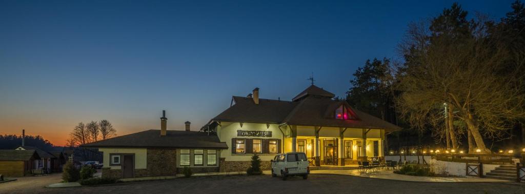 Inn Okolitsya - Housity