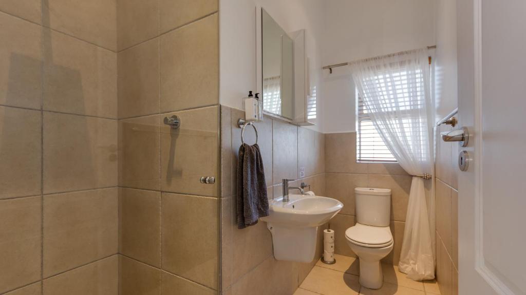 21 Manor Kingswood Golf Estate - Image 8