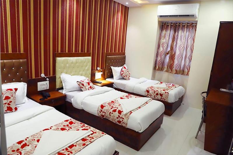 Hotel Golden Hayyath Inn - Housity