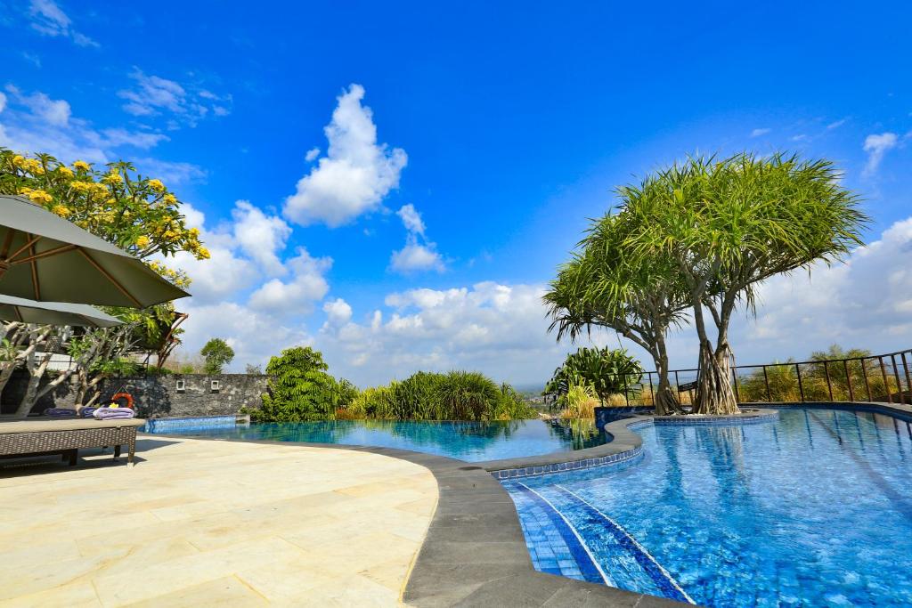 Abhayagiri - Sumberwatu Heritage Resort Pool