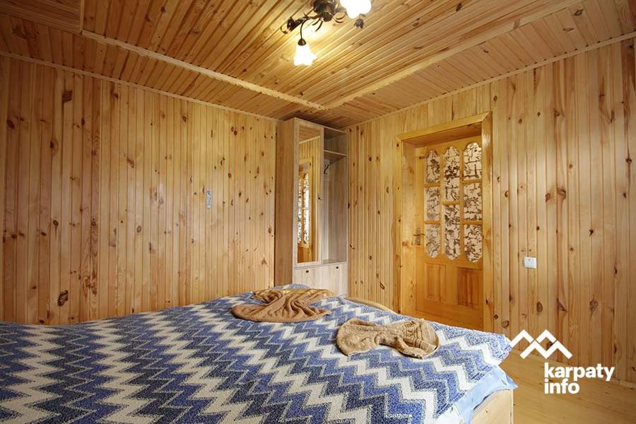 микуличин на долоні - Housity