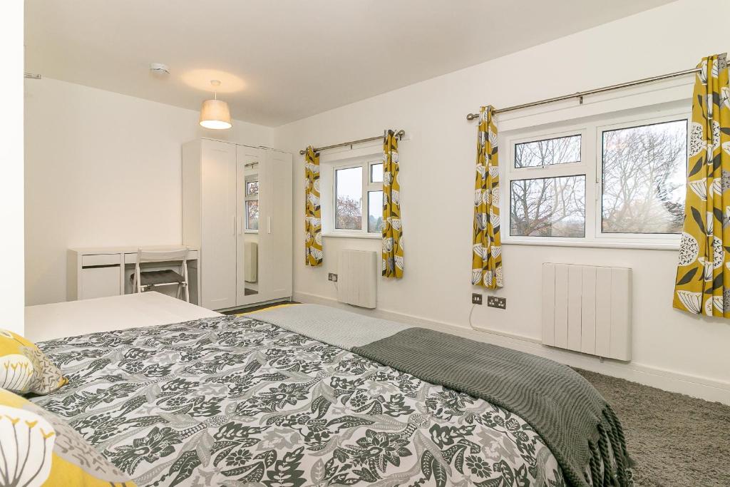 Denby Lodge - Housity