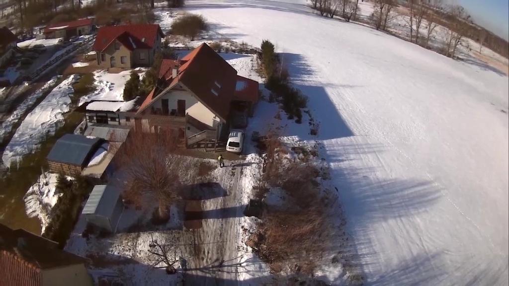 Pokój na Mazurach - Housity