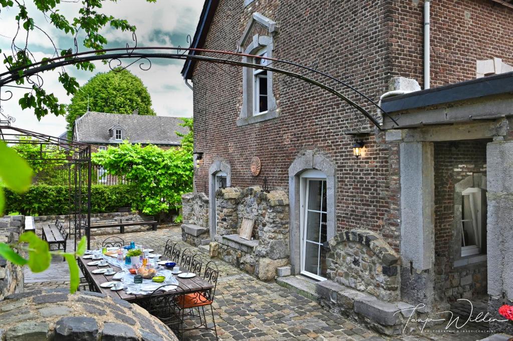 Landhaus Lontzen - Hizvo