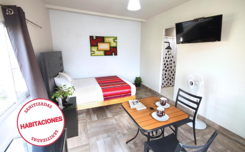 Hotel del Refugio - Housity