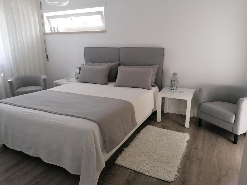 Silver Home - Housity