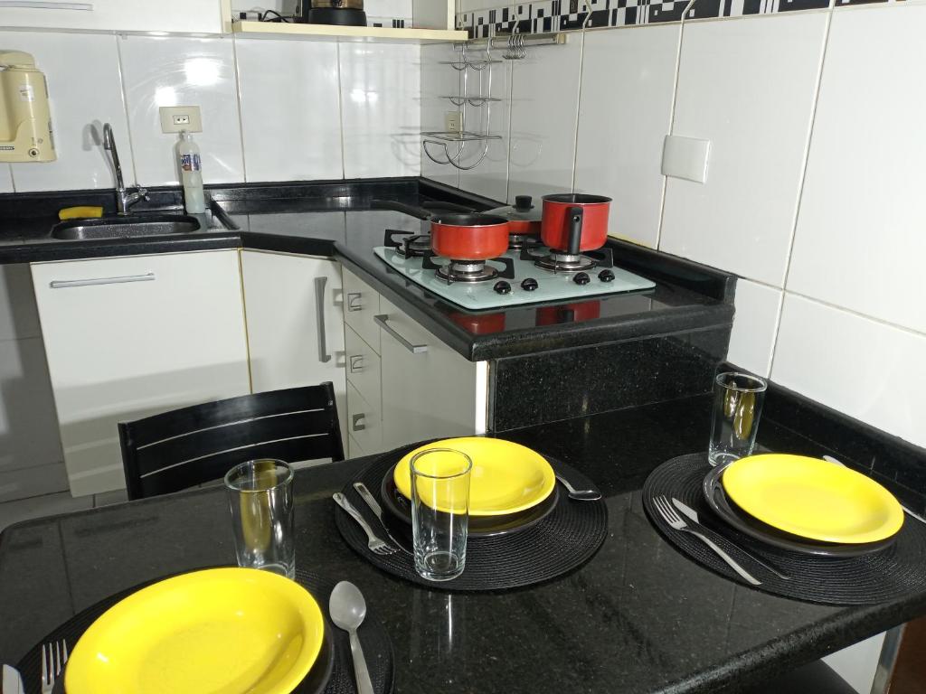 Fantástico apartamento no centro de Curitiba - 1 棟のマンション