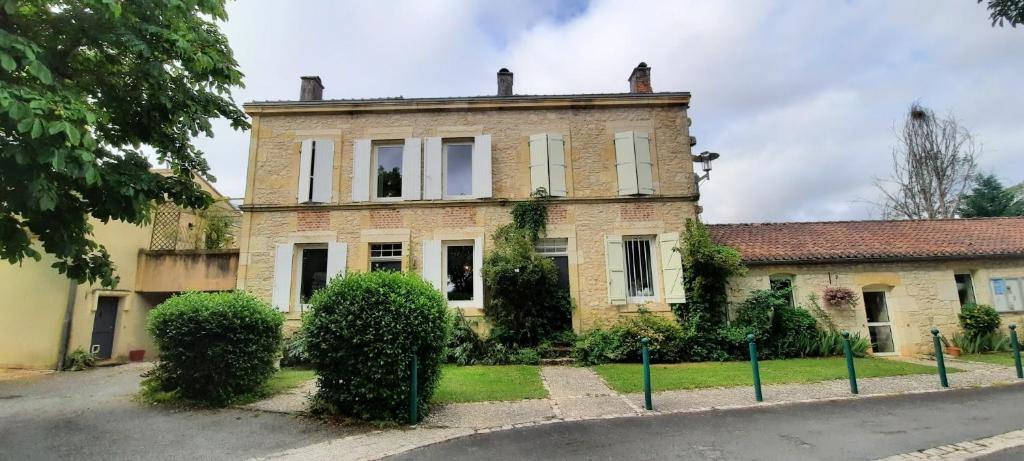 La Maison sur la Colline - Housity