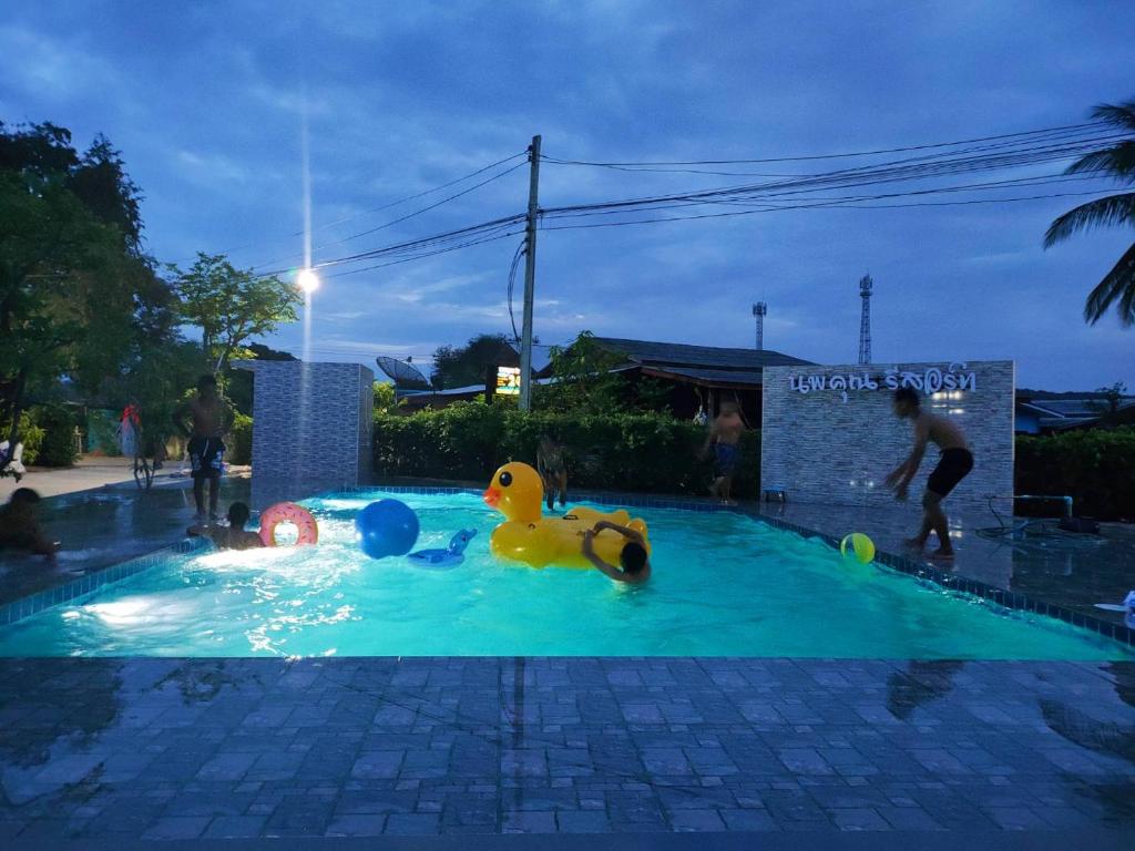 Noppakhun Resort - Housity