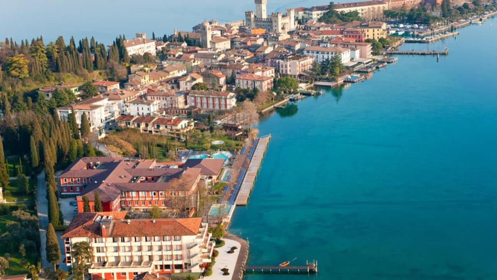 GARDASEE SIRMIONE 1 - Housity