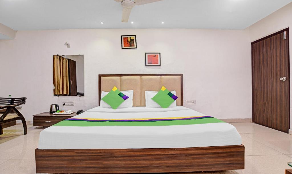 Treebo Trend Royal Galaxy Park - Housity