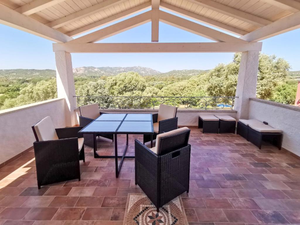 Casa Aurora a San Pantaleo - Spaziosa con terrazza