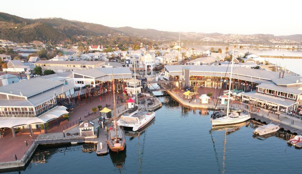 Belle View @ Knysna Quays - Image 16