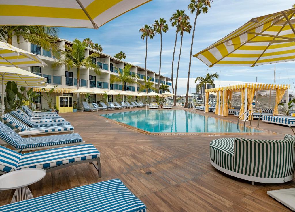 Marina del Rey Hotel