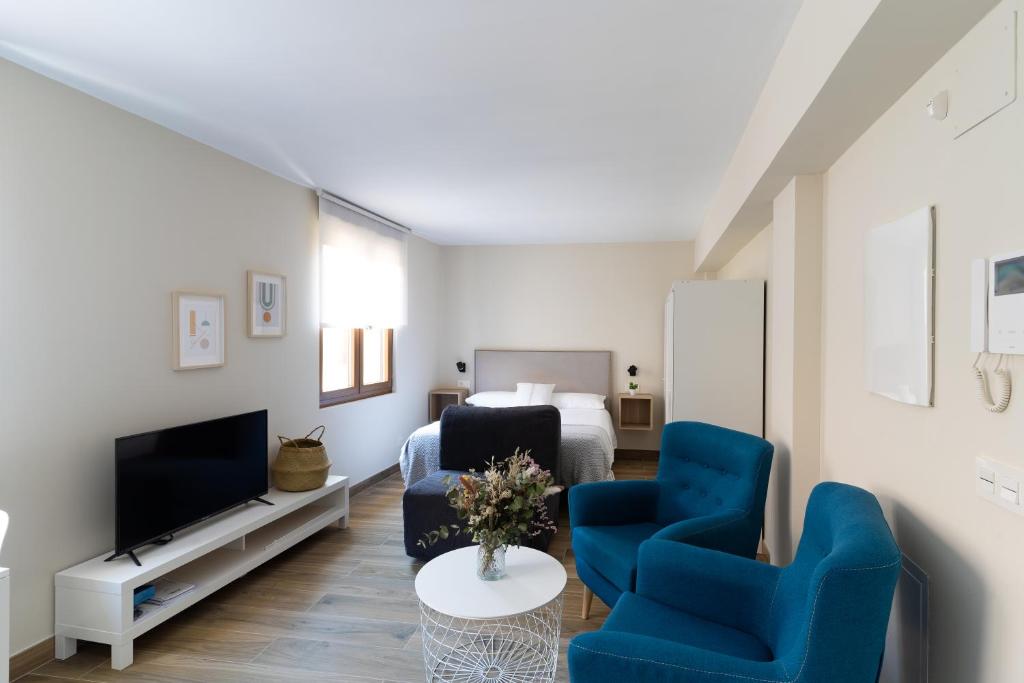 Housing León Azabachería 1A, 1B, 2A, 2B - Studio Queen