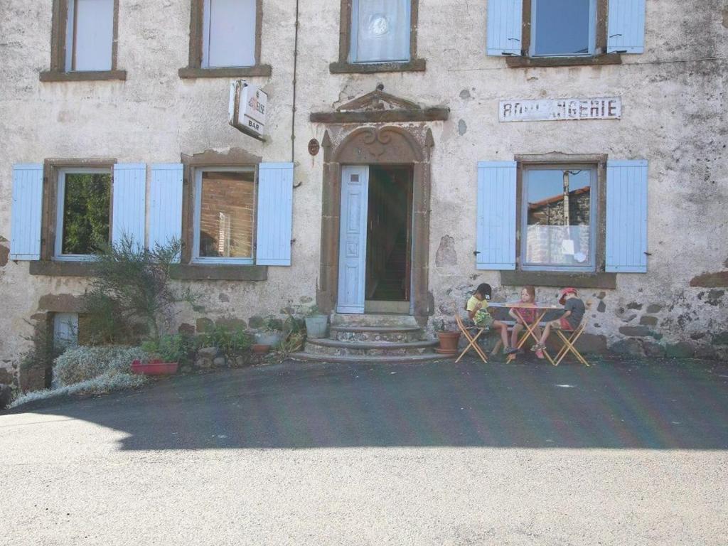 Gîte Saint-Jean-de-Nay, 5 pièces, 8 personnes - FR-1-582-348