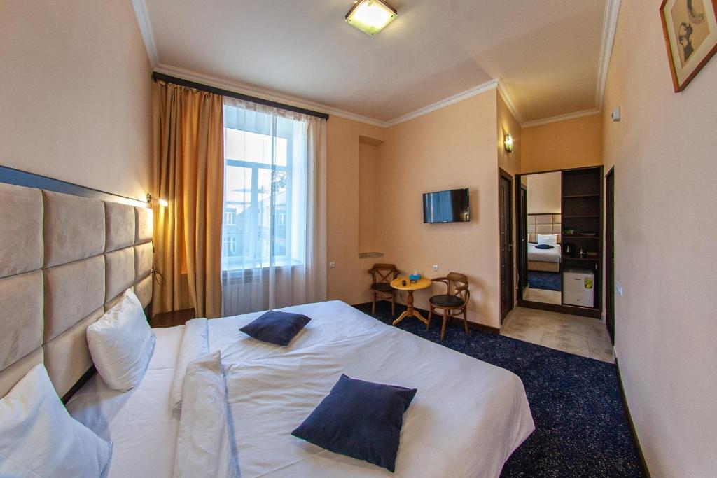 Vanadzor Armenia Hotel - Standard Doppel- Oder Zweibettzimmer